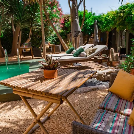 Casa Con Destino *
